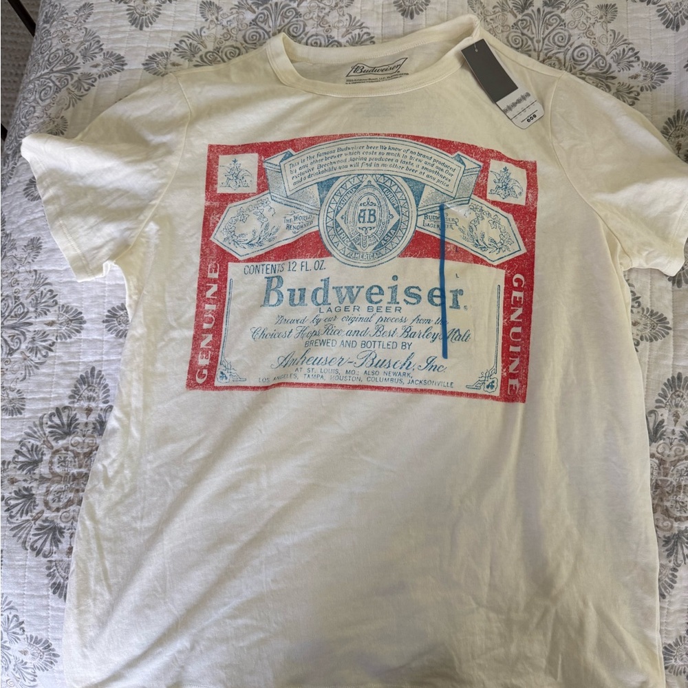 NWT Budweiser Cream Graphic T-Shirt